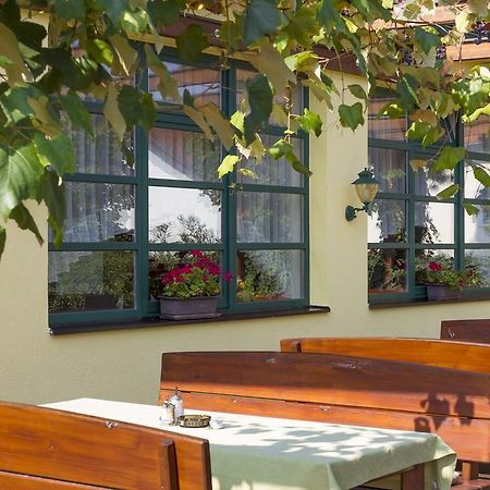 Burgenlaenderhof Hotel Garni Moerbisch Am See Ngoại thất bức ảnh